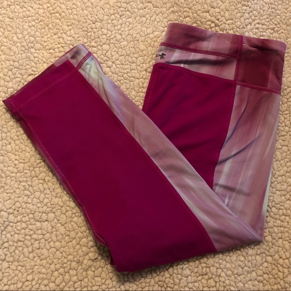 Under Armour All-Season Gear Fitted Capri Leggings - Picture 3 of 7